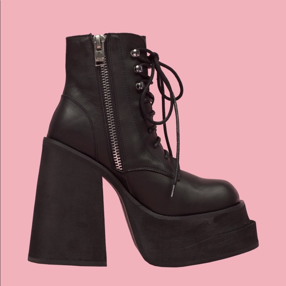 UNIF Brat Boots